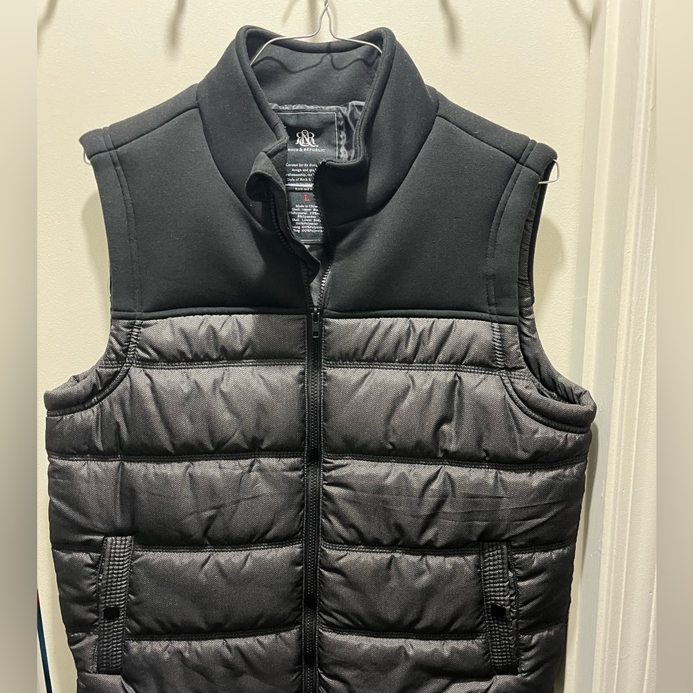 Rock & Republic Black Puffer Vest